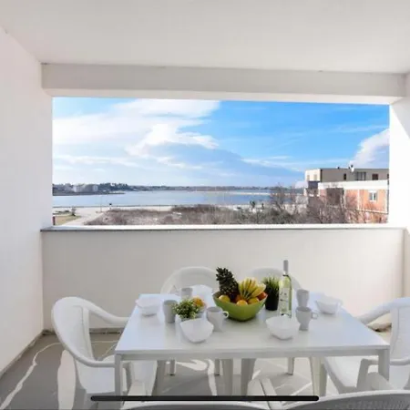 Ante Apartment